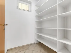 Prodej rodinného domu, Praha - Miškovice, Za můstkem, 202 m2
