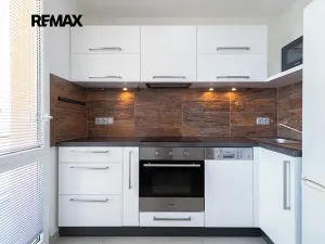 Pronájem bytu 2+kk, Jindřichův Hradec, Pravdova, 44 m2