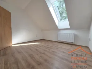 Prodej rodinného domu, Stárkov, 230 m2