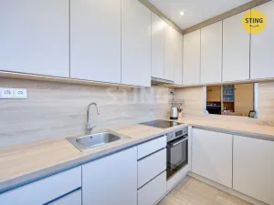 Prodej bytu 3+1, Zlín, Na Honech II, 67 m2