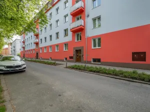 Prodej bytu 2+1, Rakovník - Rakovník II, nábř. T. G. Masaryka, 48 m2