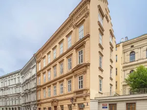 Prodej bytu 6+kk a větší, Praha - Staré Město, Karoliny Světlé, 143 m2