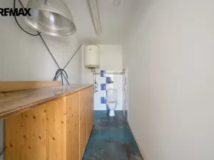 Prodej skladu, Chroustovice, 700 m2
