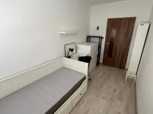 Pronájem bytu 3+1, Praha - Letňany, Tupolevova, 79 m2