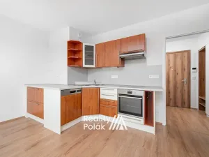Pronájem bytu 1+kk, Liberec, Tovární, 37 m2