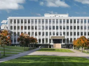 Pronájem kanceláře, Zlín, třída Tomáše Bati, 36 m2