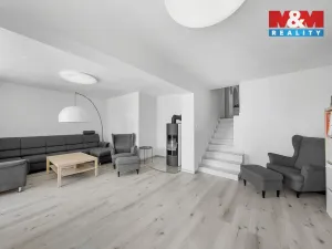 Prodej rodinného domu, Chlumec, Chlumecká, 260 m2