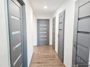 Prodej bytu 3+1, Třinec - Lyžbice, 66 m2