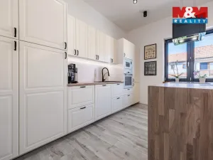 Prodej rodinného domu, Louny, Prokopova, 240 m2