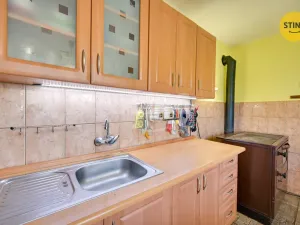 Prodej rodinného domu, Horní Jelení - Dolní Jelení, 100 m2