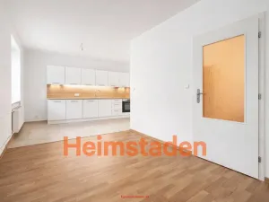 Pronájem bytu 2+kk, Ostrava - Poruba, Budovatelská, 40 m2
