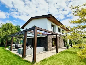 Prodej rodinného domu, Sulice, Luční, 300 m2