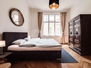 Pronájem bytu 4+1, Praha - Nové Město, Mikulandská, 84 m2