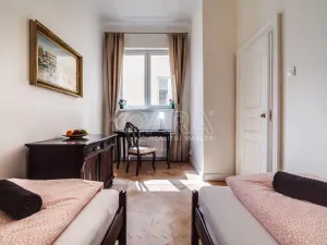Pronájem bytu 4+1, Praha - Nové Město, Mikulandská, 84 m2