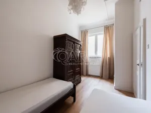 Pronájem bytu 4+1, Praha - Nové Město, Mikulandská, 84 m2