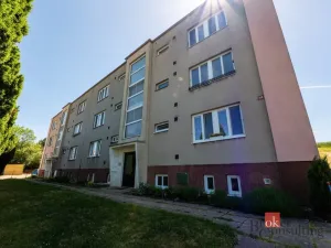 Prodej bytu 3+1, Zvoleněves, 71 m2