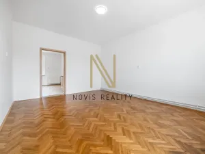 Pronájem bytu 1+1, Klatovy, Masarykova, 46 m2
