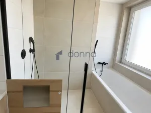 Pronájem bytu 3+kk, Praha, Vodnická, 84 m2