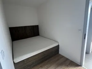 Pronájem bytu 1+kk, Brno, Úlehlova, 35 m2