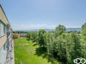 Prodej bytu 4+1, Broumov, U Větrolamu, 77 m2