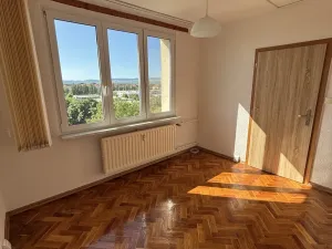 Prodej bytu 4+1, Sokolov, Alšova, 82 m2