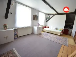 Prodej rodinného domu, Toužim, Farní, 200 m2