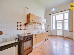 Prodej bytu 3+1, Znojmo, Alšova, 105 m2