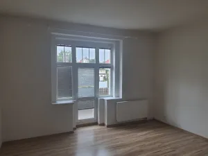 Pronájem bytu 2+1, Teplice, Doubravská, 72 m2