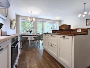 Pronájem bytu 3+kk, Praha - Břevnov, Ve Střešovičkách, 81 m2