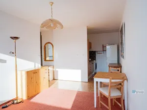 Pronájem bytu 2+kk, Mníšek pod Brdy, Ke škole, 43 m2