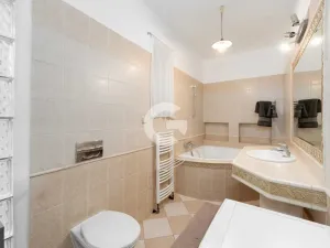 Prodej vícegeneračního domu, Zlín - Prštné, L. Váchy, 200 m2