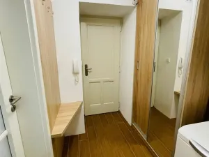 Pronájem bytu 2+kk, Praha - Braník, Branická, 51 m2