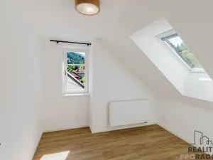 Pronájem bytu 4+kk, Nedvědice, 65 m2