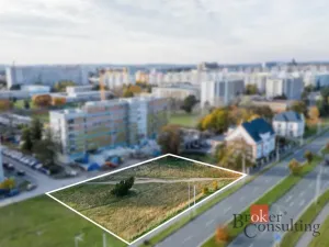 Pronájem komerčního pozemku, Hradec Králové, 1698 m2