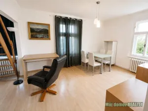Pronájem bytu 3+1, Praha - Horní Počernice, Khodlova, 85 m2