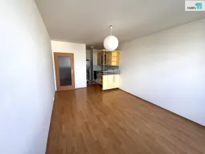 Pronájem bytu 2+kk, Praha - Řepy, Skuteckého, 57 m2
