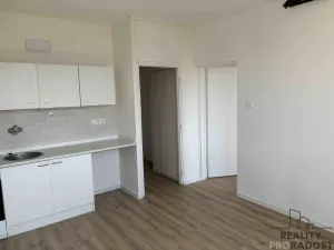Pronájem bytu 1+1, Ústí nad Labem, SNP, 37 m2