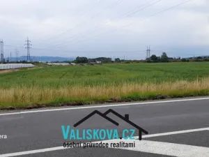 Prodej komerčního pozemku, Hulín, 7249 m2