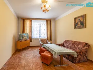 Prodej bytu 3+1, Luby, U Pily, 82 m2