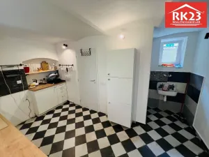 Pronájem obchodního prostoru, Mariánské Lázně, Tyršova, 58 m2