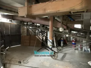 Prodej zemědělského objektu, Zborovice, 2600 m2