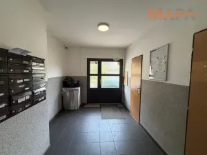 Prodej bytu 2+1, Kadaň, Chomutovská, 56 m2