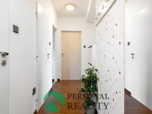 Prodej bytu 2+1, Červený Kostelec, Koubovka, 56 m2
