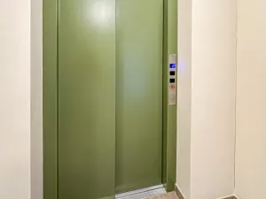 Pronájem bytu 2+kk, Praha - Černý Most, Arnošta Valenty, 35 m2