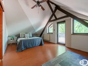 Prodej bytu 5+1, Sezemice - Veská, 163 m2