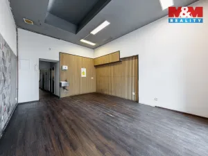 Pronájem obchodního prostoru, Karlovy Vary, Jaltská, 38 m2
