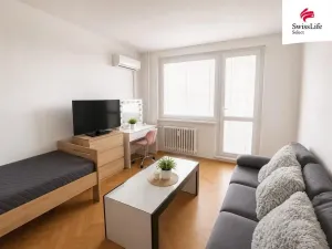 Prodej bytu 2+1, Jičín, Nám. V. Čtvrtka, 60 m2