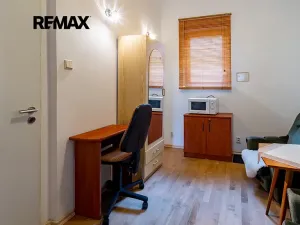 Prodej ordinace, Česká Lípa, Pod Holým vrchem, 196 m2