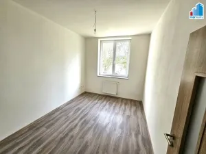 Pronájem bytu 2+1, Janovice nad Úhlavou, Rozvojová zóna, 80 m2