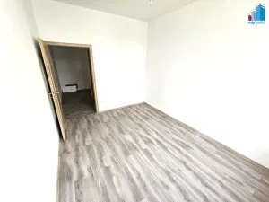 Pronájem bytu 2+1, Janovice nad Úhlavou, Rozvojová zóna, 80 m2